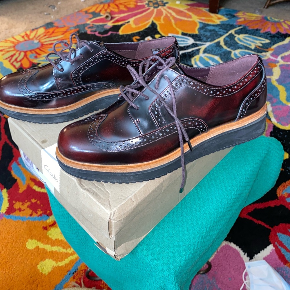 Clarks Artisan  Leather Lace Up Shoes